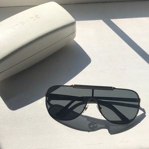 Versace sunglasses Made in Italy MOD 2140